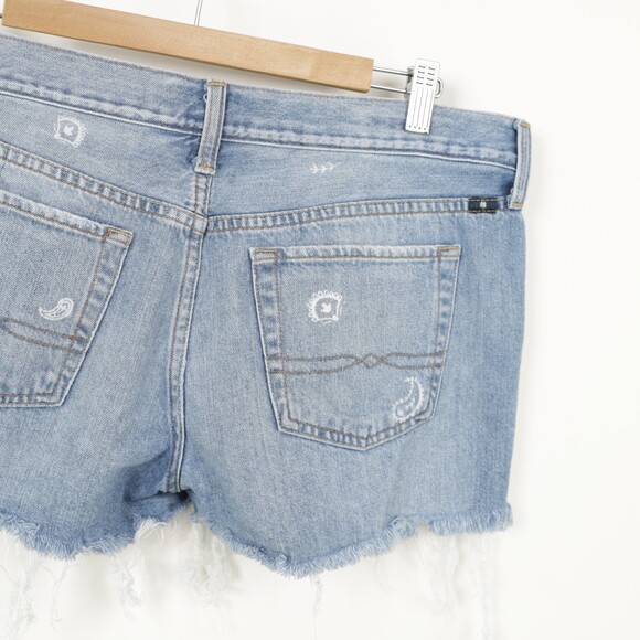 Lucky Brand The Cut Off Blue Paisley Distressed Floral Denim Shorts size 6 / 28 - Picture 8 of 11